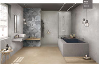 Sàn không trượt bằng sứ màu be Ngói đá cẩm thạch 60x60 Gạch và đá cẩm thạch cho tường phòng tắm